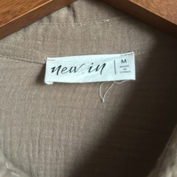 NWOT New In Gauze Top—Size medium - Picture 4 of 4